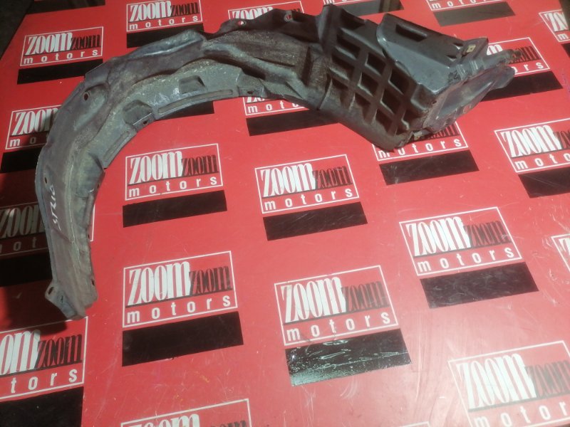 Подкрылок, 300 рублей, Красноярск