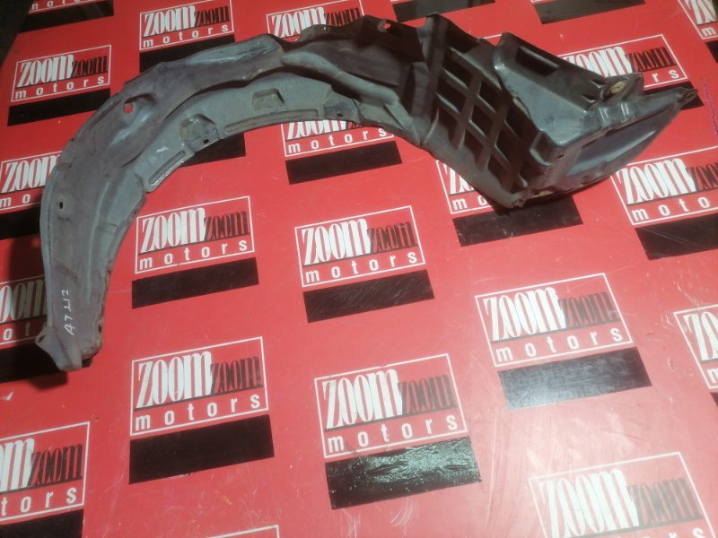 Подкрылок, 300 рублей, Красноярск