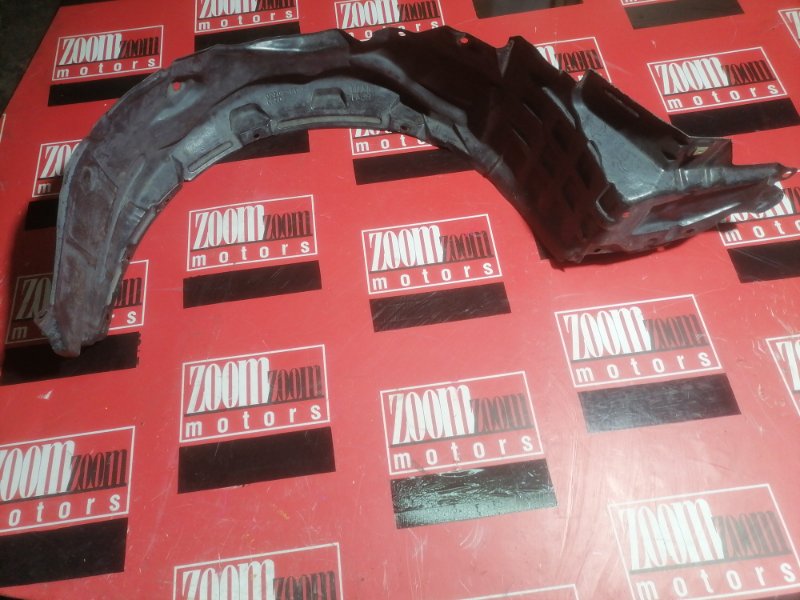 Подкрылок, 300 рублей, Красноярск