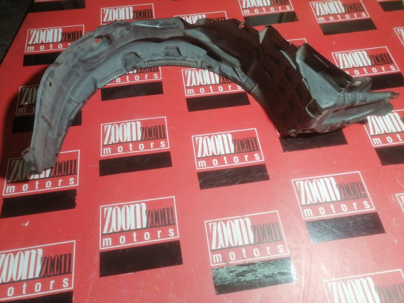 Подкрылок, 300 рублей, Красноярск