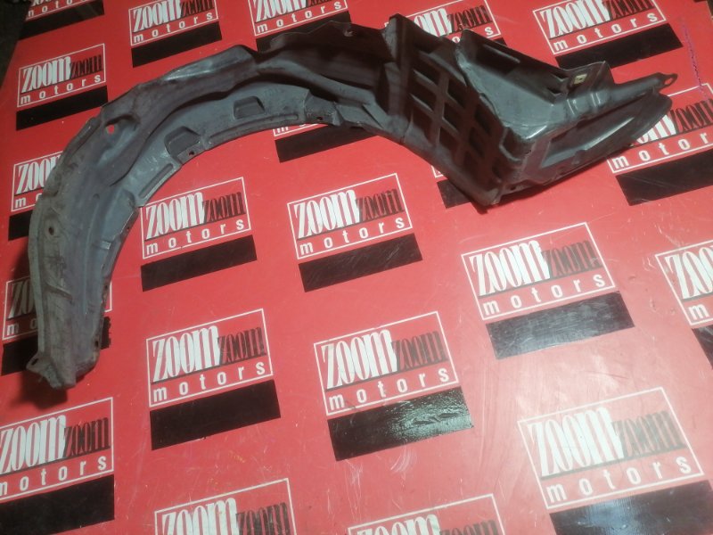 Подкрылок, 300 рублей, Красноярск