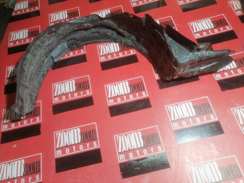 Подкрылок, 300 рублей, Красноярск