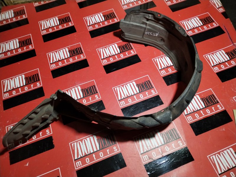 Подкрылок, 400 рублей, Красноярск