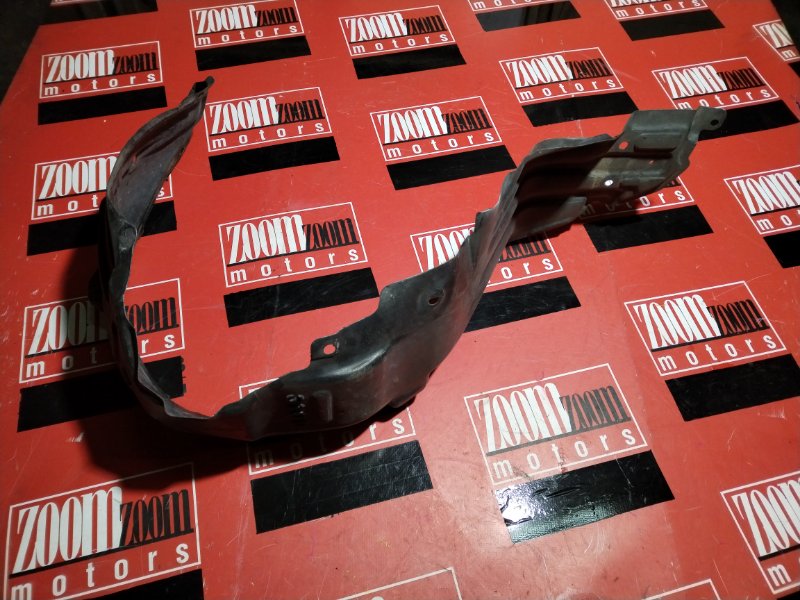 Подкрылок, 300 рублей, Красноярск