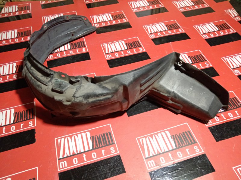 Подкрылок, 300 рублей, Красноярск