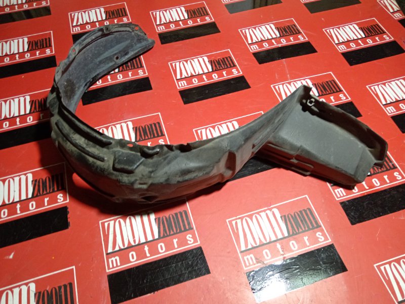 Подкрылок, 300 рублей, Красноярск