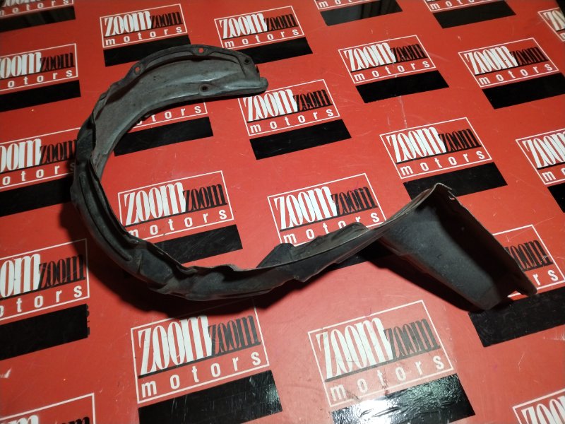 Подкрылок, 300 рублей, Красноярск