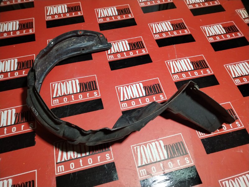 Подкрылок, 300 рублей, Красноярск