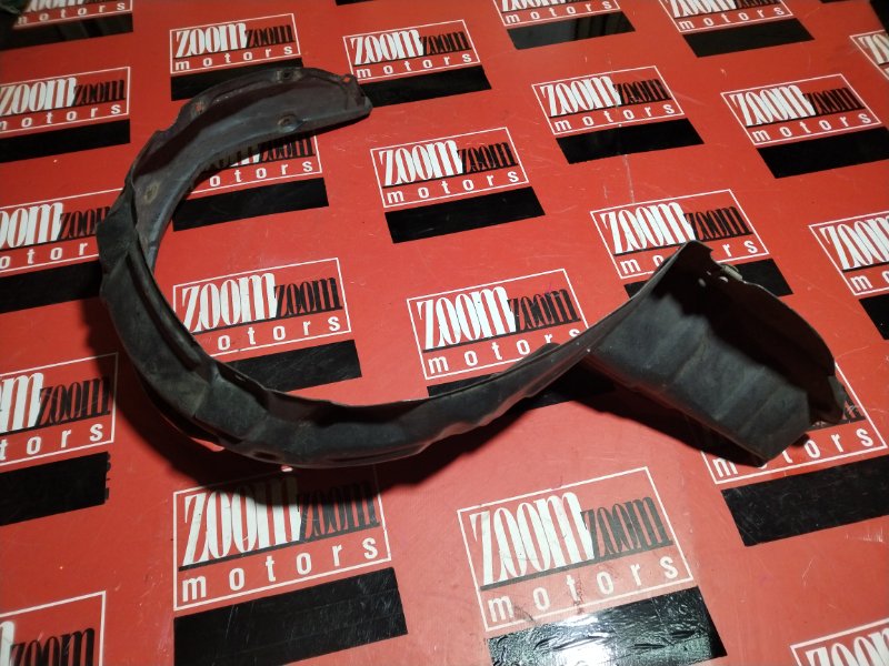 Подкрылок, 200 рублей, Красноярск