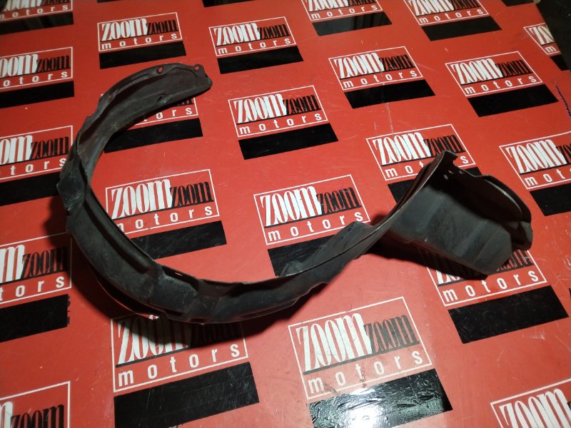 Подкрылок, 200 рублей, Красноярск