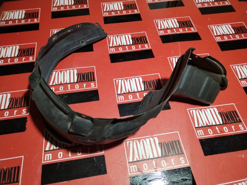 Подкрылок, 200 рублей, Красноярск