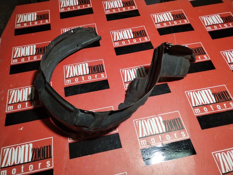 Подкрылок, 200 рублей, Красноярск