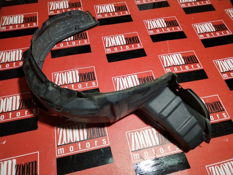 Подкрылок, 200 рублей, Красноярск