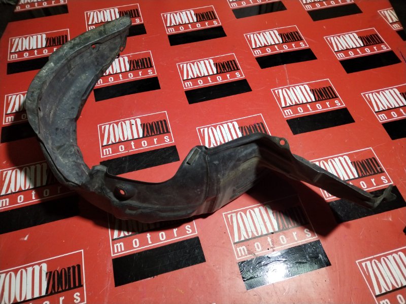 Подкрылок, 200 рублей, Красноярск