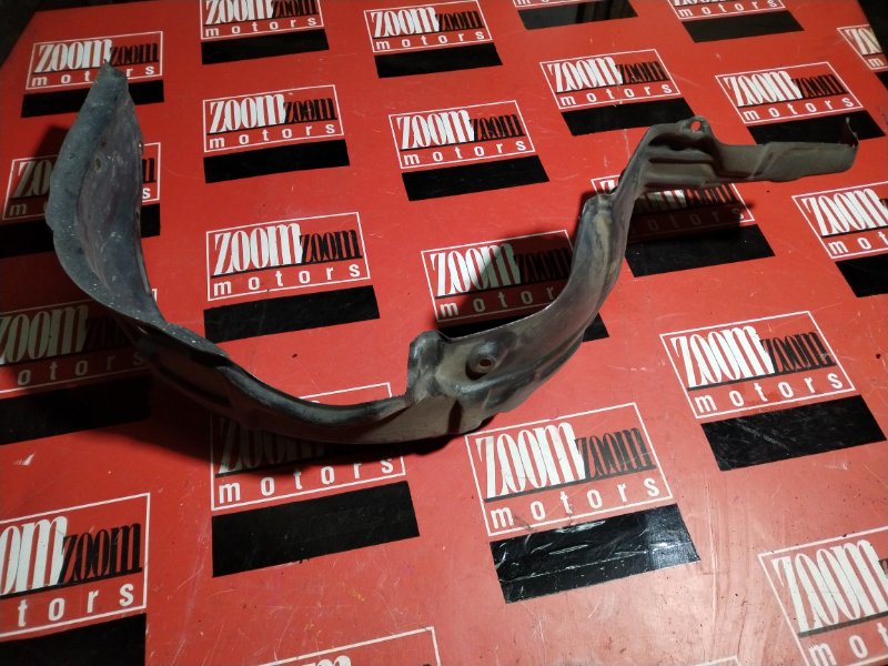 Подкрылок, 200 рублей, Красноярск