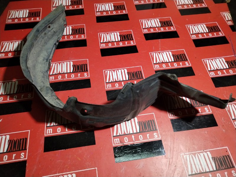 Подкрылок, 200 рублей, Красноярск