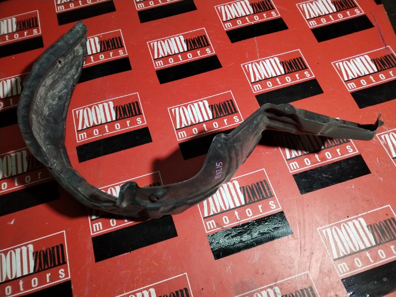 Подкрылок, 200 рублей, Красноярск