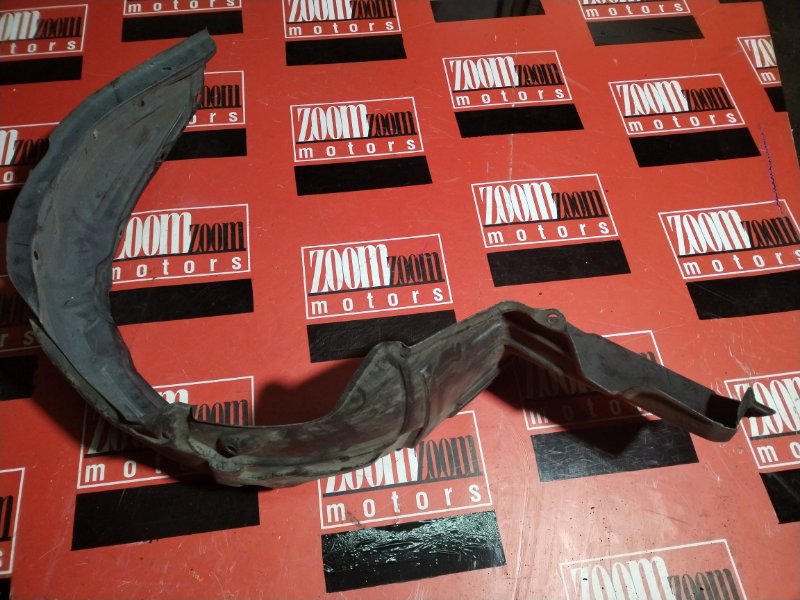 Подкрылок, 300 рублей, Красноярск