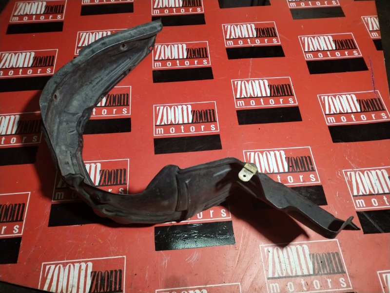 Подкрылок, 300 рублей, Красноярск