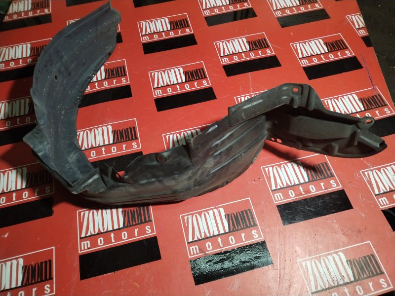 Подкрылок, 300 рублей, Красноярск