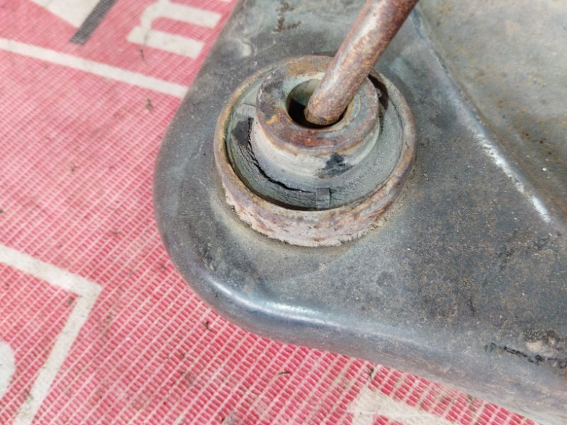 Рычаг подвески нижний, 1900 рублей, Солонцы