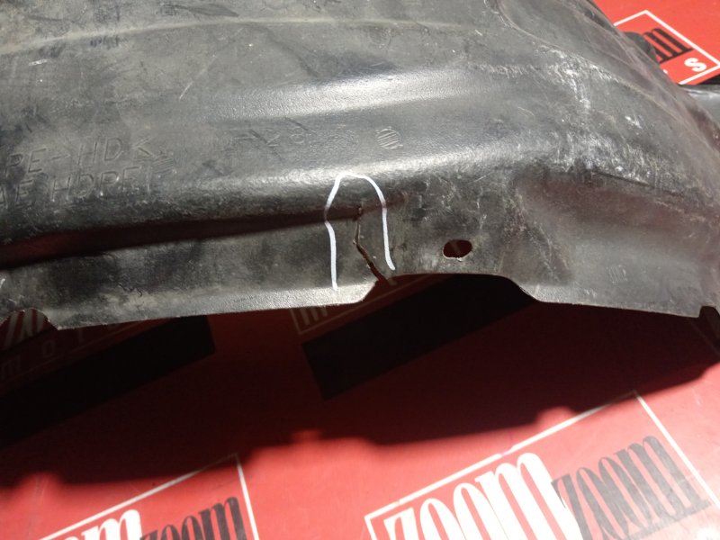 Подкрылок, 400 рублей, Красноярск