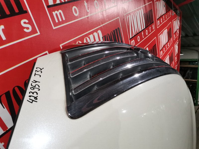 Капот, 16800 рублей, Красноярск