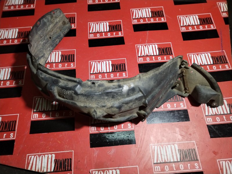 Подкрылок, 700 рублей, Красноярск