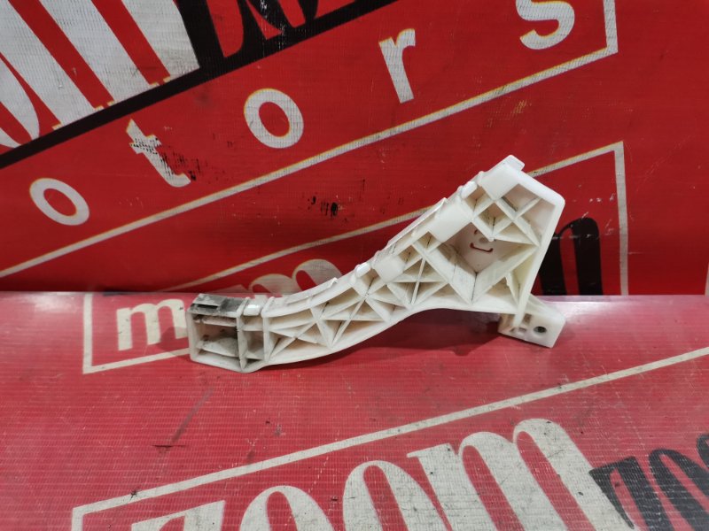 Кронштейн бампера, 800 рублей, Красноярск