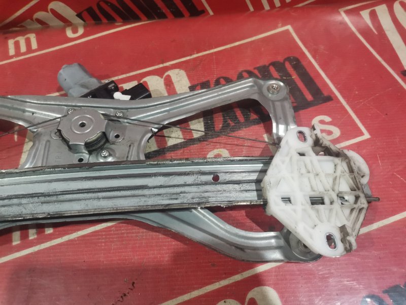 Стеклоподъемник, 1000 рублей, Красноярск