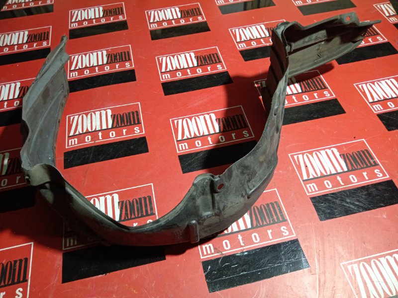 Подкрылок, 700 рублей, Красноярск