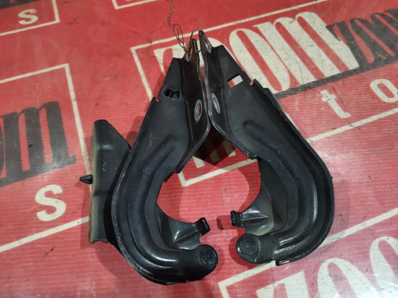 Петля (Шарнир капота), 1500 рублей, Красноярск