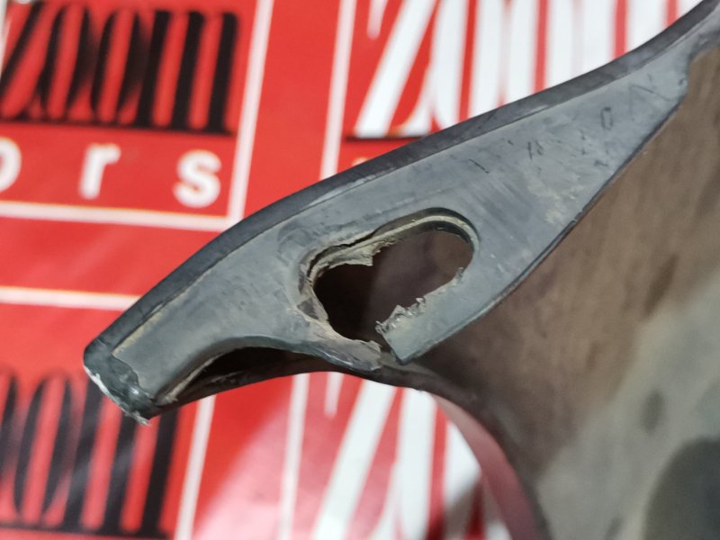 Бампер, 14300 рублей, Красноярск