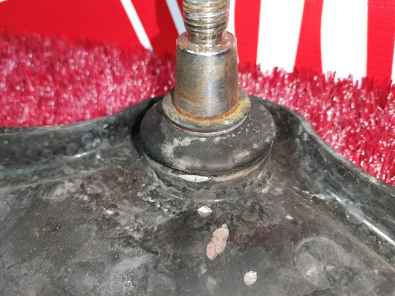 Рычаг подвески нижний, 1000 рублей, Солонцы