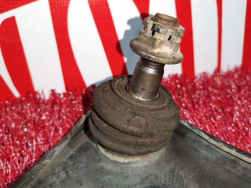 Рычаг подвески верхний, 1000 рублей, Красноярск