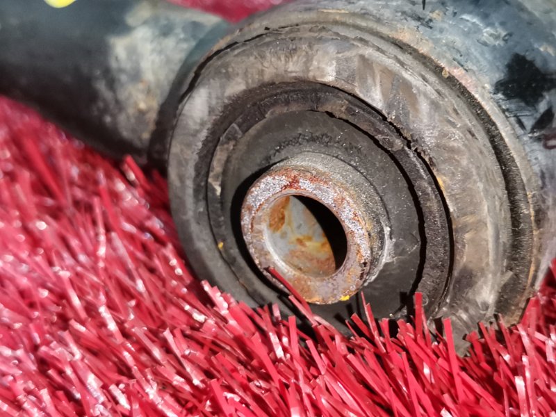 Рычаг подвески верхний, 1000 рублей, Красноярск