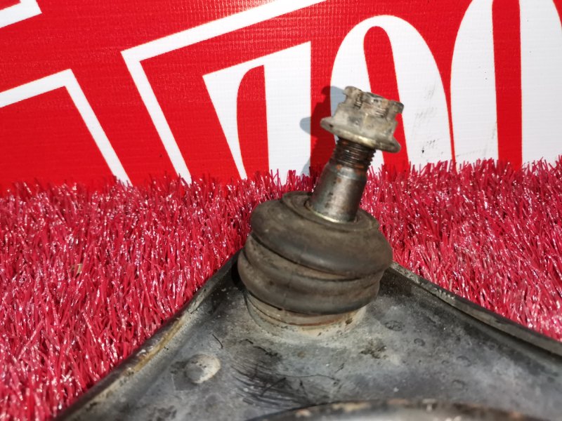 Рычаг подвески верхний, 1000 рублей, Красноярск