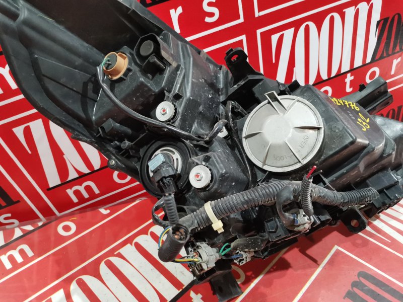 Фара, 11400 рублей, Красноярск