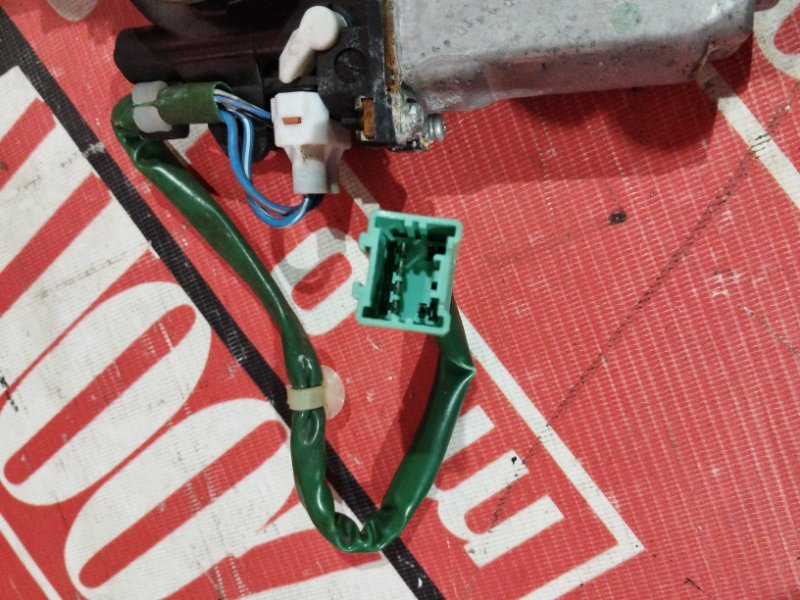 Стеклоподъемник, 2900 рублей, Солонцы