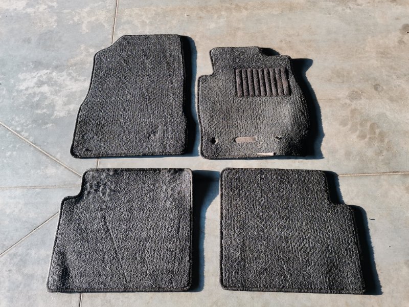 Коврик, 500 рублей, Солонцы