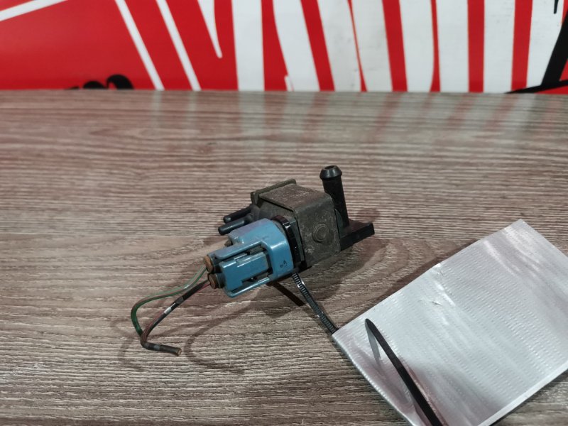 Вакуумный клапан, 500 рублей, Красноярск