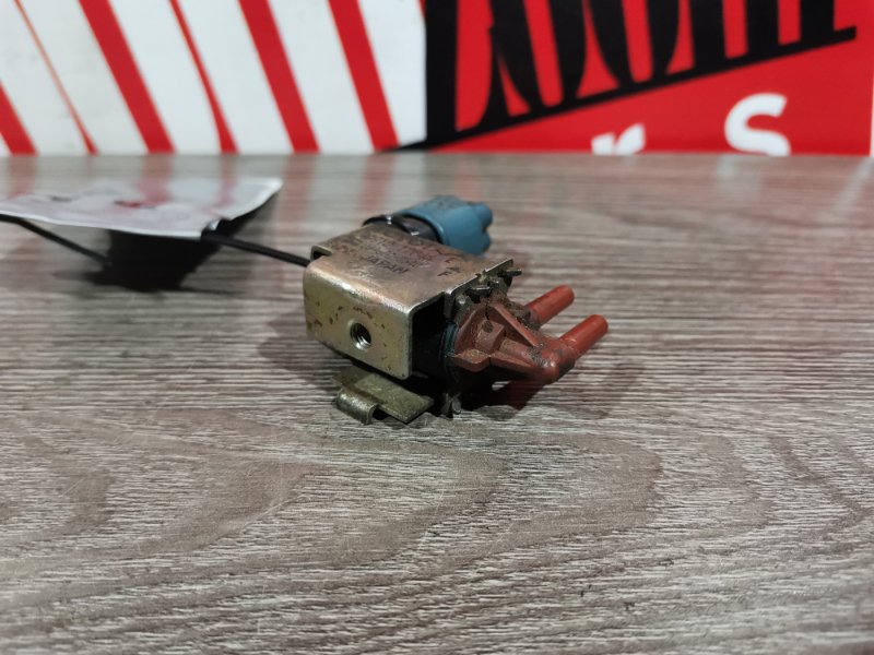 Вакуумный клапан, 500 рублей, Красноярск