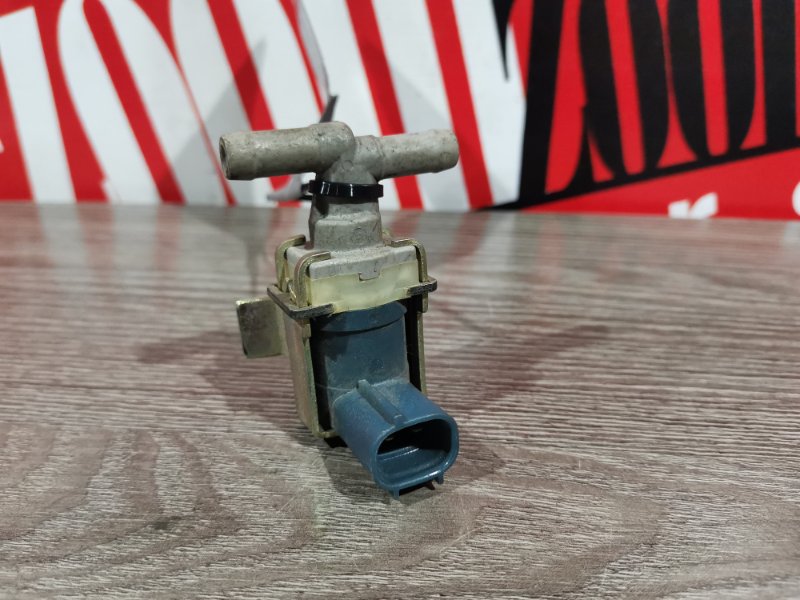 Вакуумный клапан, 500 рублей, Красноярск