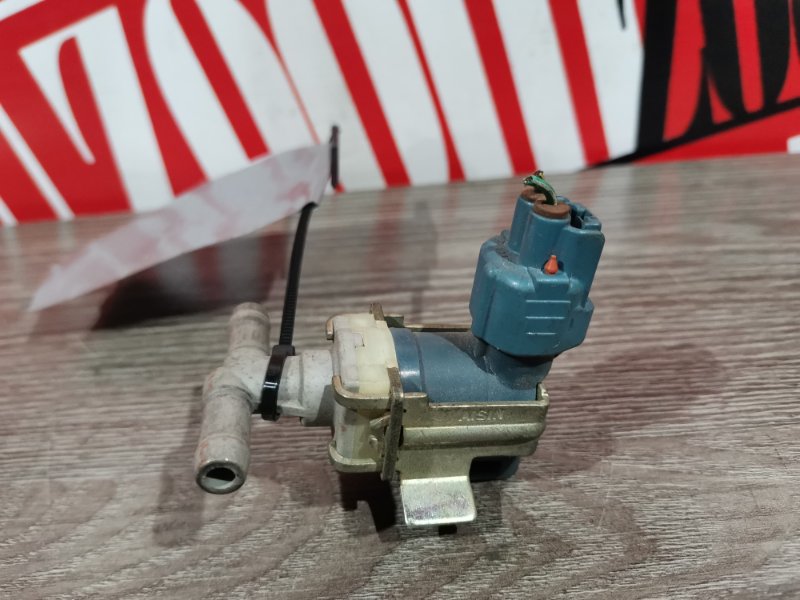 Вакуумный клапан, 500 рублей, Красноярск