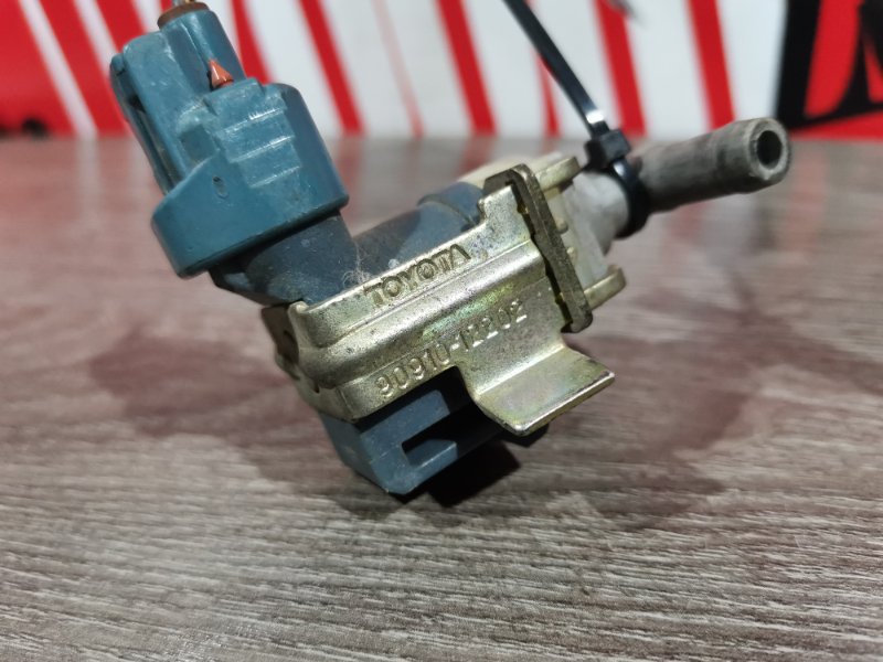 Вакуумный клапан, 500 рублей, Красноярск