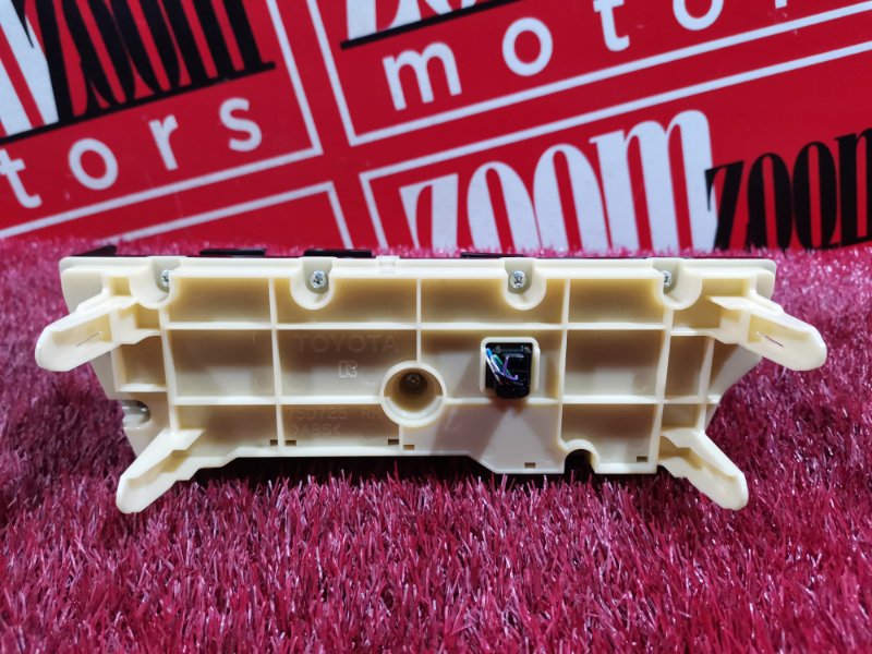 Блок управления климат-контролем, 500 рублей, Красноярск