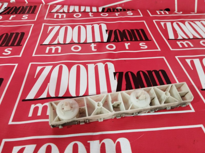 Кронштейн бампера, 500 рублей, Солонцы