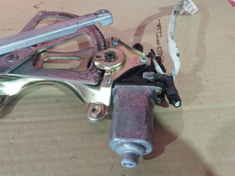 Стеклоподъемник, 1900 рублей, Солонцы