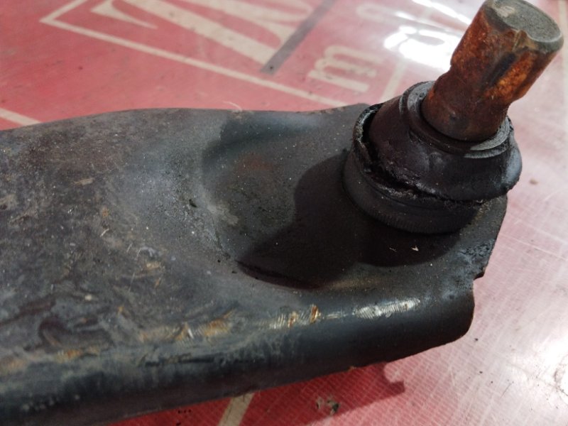 Рычаг подвески нижний, 2200 рублей, Солонцы