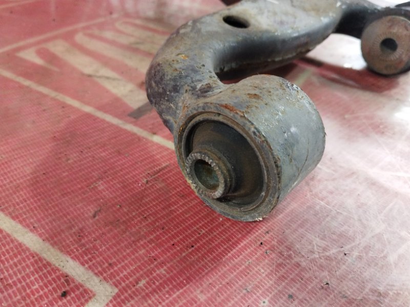 Рычаг подвески верхний, 1300 рублей, Солонцы